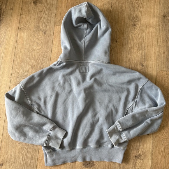 Abercrombie & Fitch Gray Hoodie - Picture 2 of 9